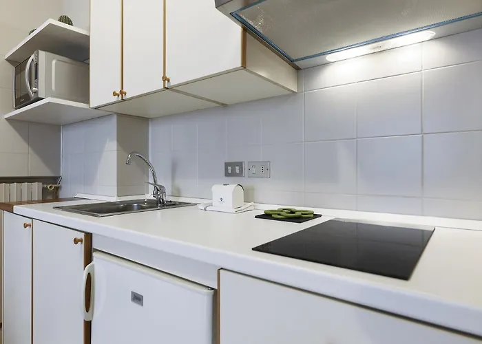 Contempora - Elvezia Park - One Bedroom Apartment E24 * Mailand